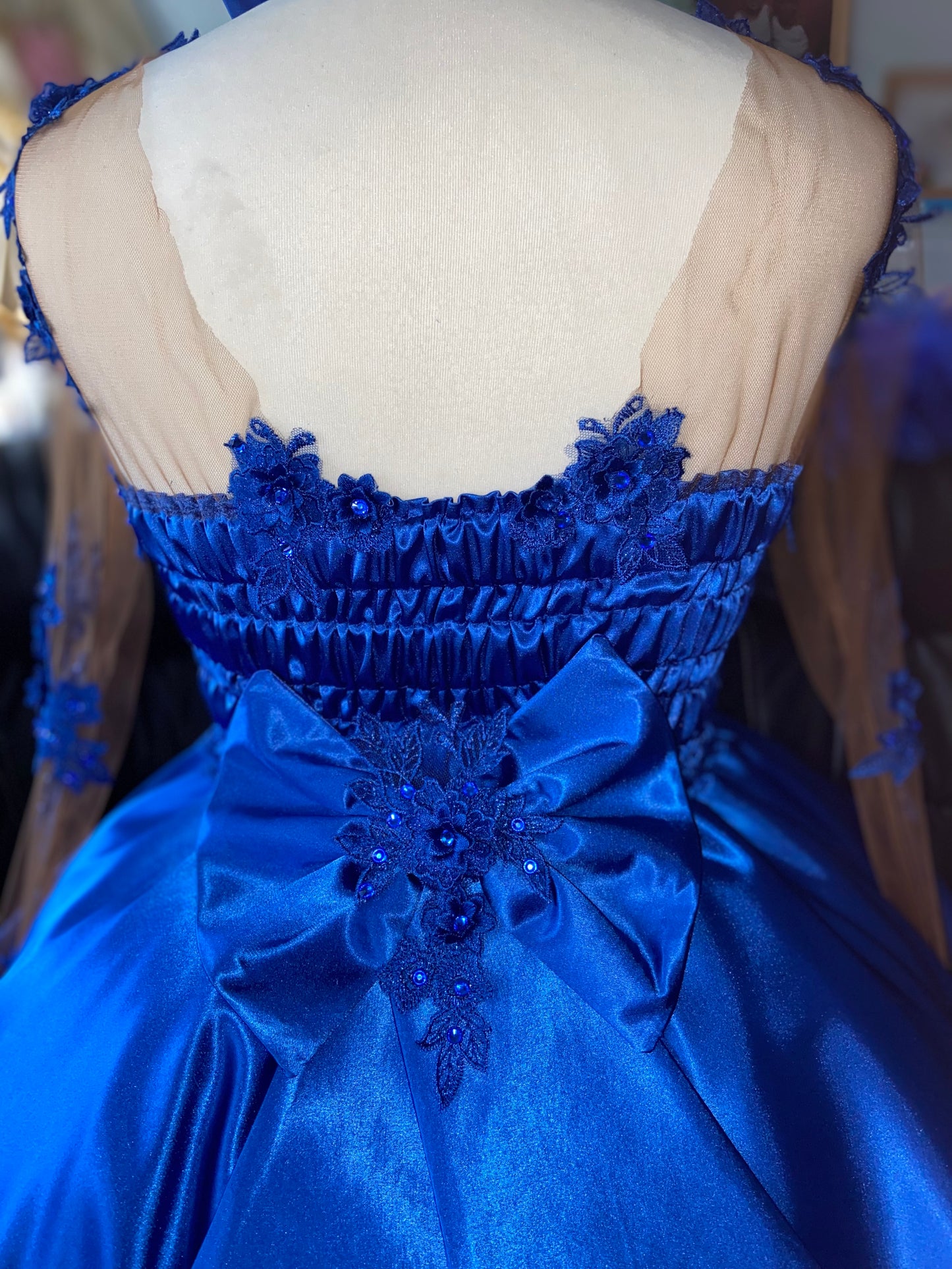 SANDY || €440 || CONTACT ME TO PURCHASE